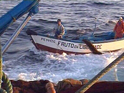 Pescas: greve pode levar a subida de preço - TVI