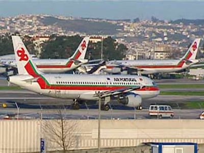 Aeroporto de Lisboa sem capacidade para aceitar 1.800 pedidos - TVI