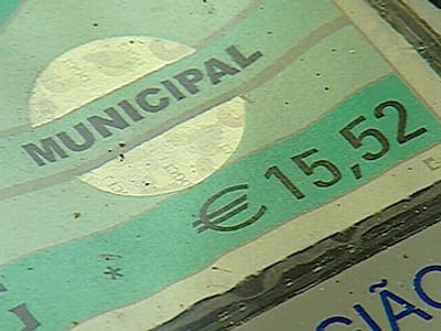 Prazo para pagar «selo do carro» termina a 31 de Julho - TVI