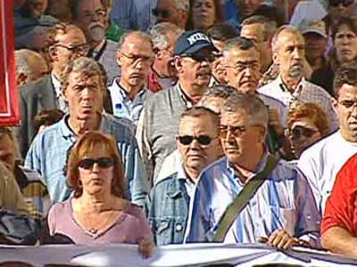 Mais de 9 mil funcionários públicos desfilam hoje em protesto - TVI