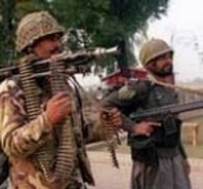 Dois atentados em Caxemira causam nove mortos - TVI