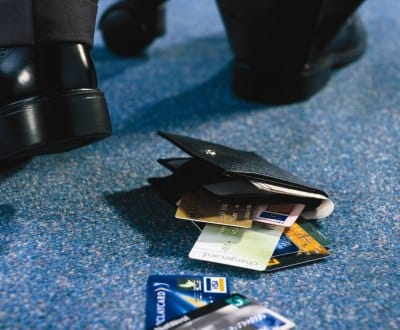 Novas formas de fraude chegam aos cartões de crédito - TVI