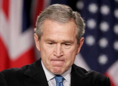 Bush: Administração está empenhada em enfrentar crise - TVI