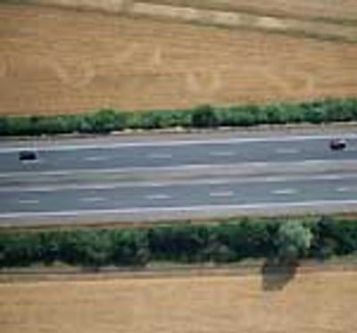 Norte de Portugal terá mais 250 km de auto-estradas até 2009 - TVI