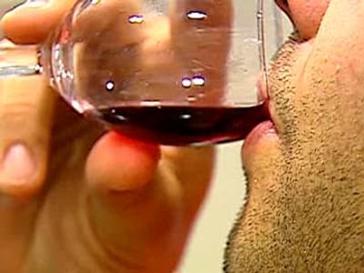 Melhor vinho do Mundo é português e custa 20 euros - TVI