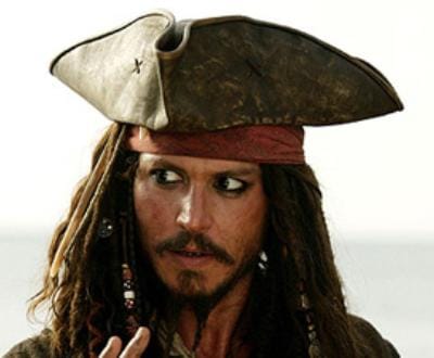 «Jack Sparrow» convida-o a juntar-se aos «Piratas das Caraíbas aqui no «Cinebox» - TVI