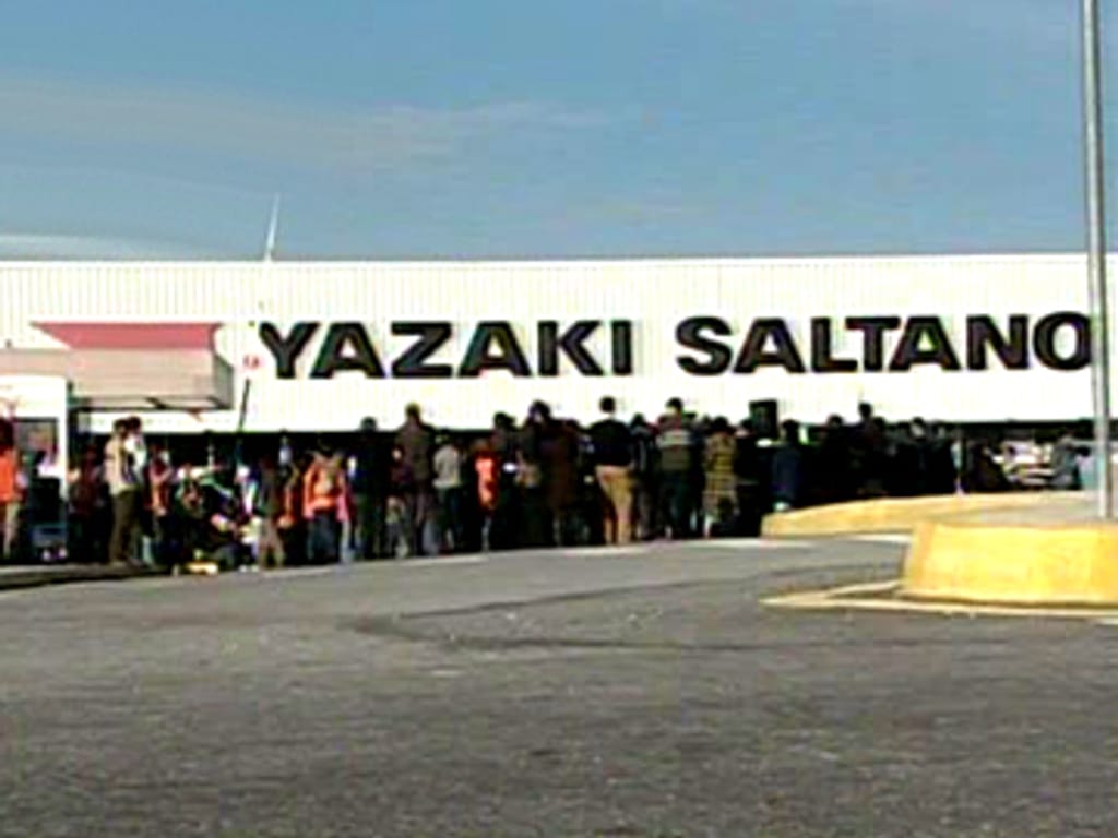 Trabalhadores da Yazaki avançam para a greve