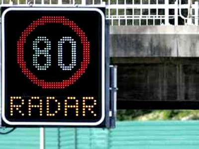 Lisboa: radares apanham 17.788 condutores - TVI