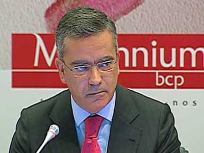 Subida de 3,80% do BCP dá vitalidade à Bolsa de Lisboa - TVI