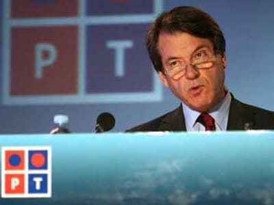 Acções da PT vão ajustar para 8,38 euros após spin-off da PT Multimédia - TVI