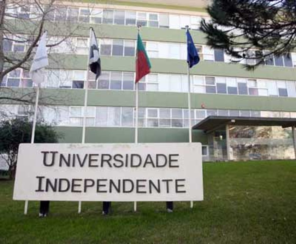 Universidade Independente - Foto de André Kosters para Lusa