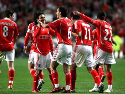 Benfica é «bom investimento» - TVI