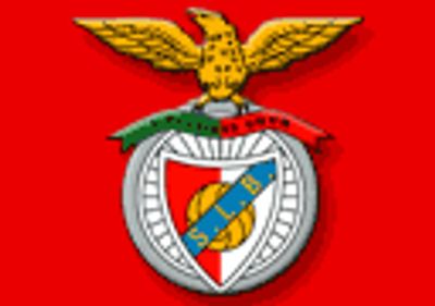 Benfica reduziu prejuízos em 32,1% na última época - TVI