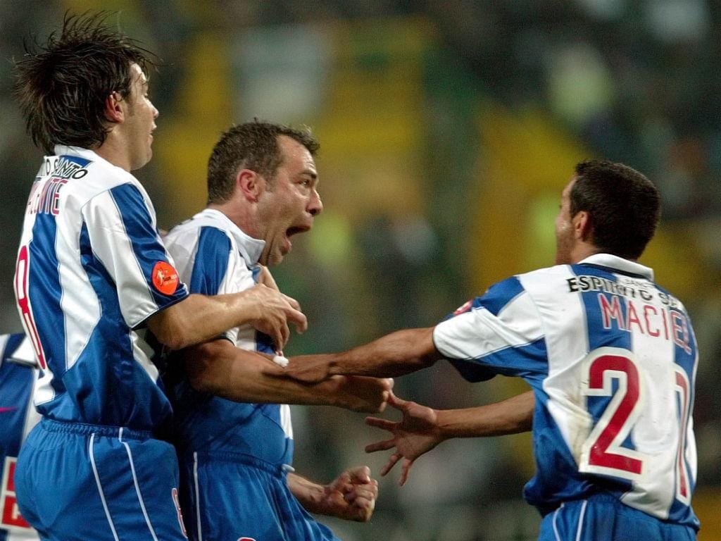 Sporting-FC Porto Jan2004 (Reuters)