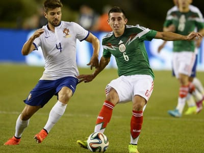 Herrera e Reyes na goleada do México à seleção cubana - TVI