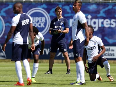 FC Porto: Kelvin falha regresso ao trabalho - TVI