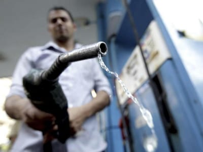 Combustíveis: polémica instalada, ministro vira as costas - TVI