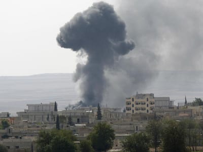 Estado Islâmico: atentado faz 26 vítimas na Síria - TVI
