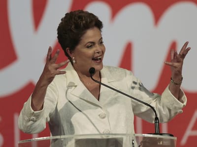 Dilma agradece aos eleitores e a Lula: «A luta continua» - TVI