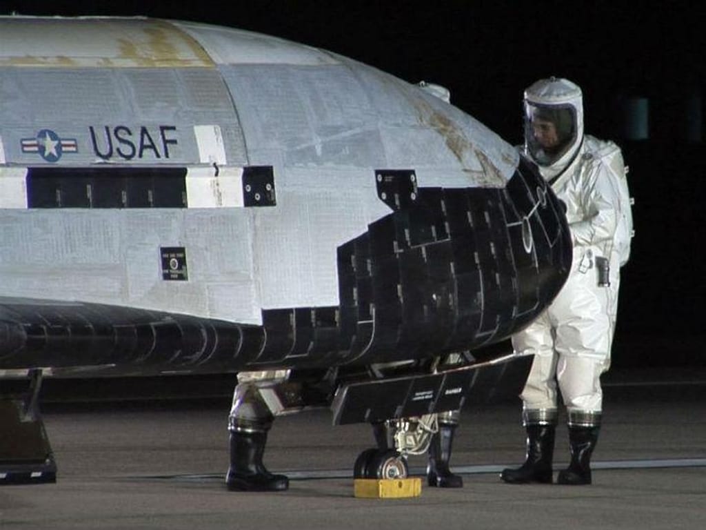 Veículo espacial não tripulado aterrou na Califórnia, depois de ter estado dois anos no Espaço (Reuters)
