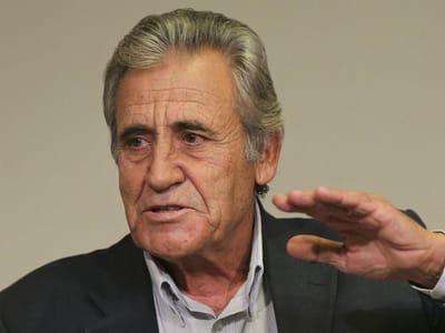 Jerónimo de Sousa quer «nova gente» para uma alternativa de esquerda - TVI