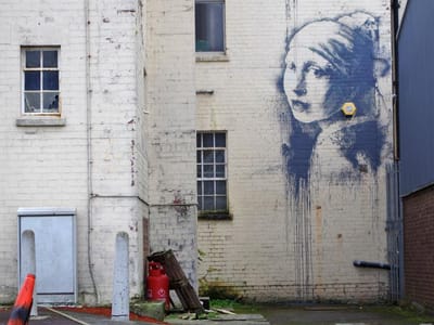 «Rapariga com brinco de pérola», versão Banksy - TVI