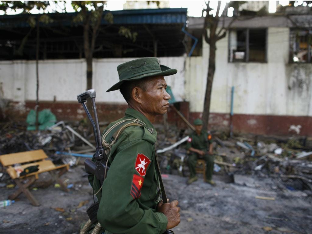 Exército birmanês (Reuters)