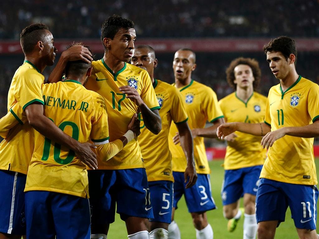 Brasil festeja o primeiro golo
