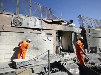 Duas embaixadas atacadas em Trípoli - TVI