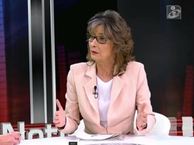 «Estamos a assistir ao governo a cair de podre» - TVI