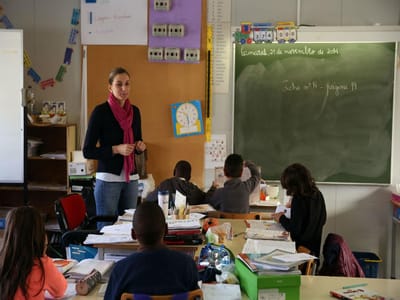 OE2017: Educação com menos 169 milhões de euros - TVI