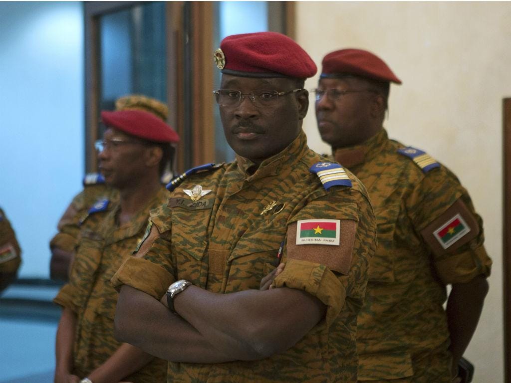 Isaac Zida, primeiro-ministro de Burkina Faso  (Reuters)