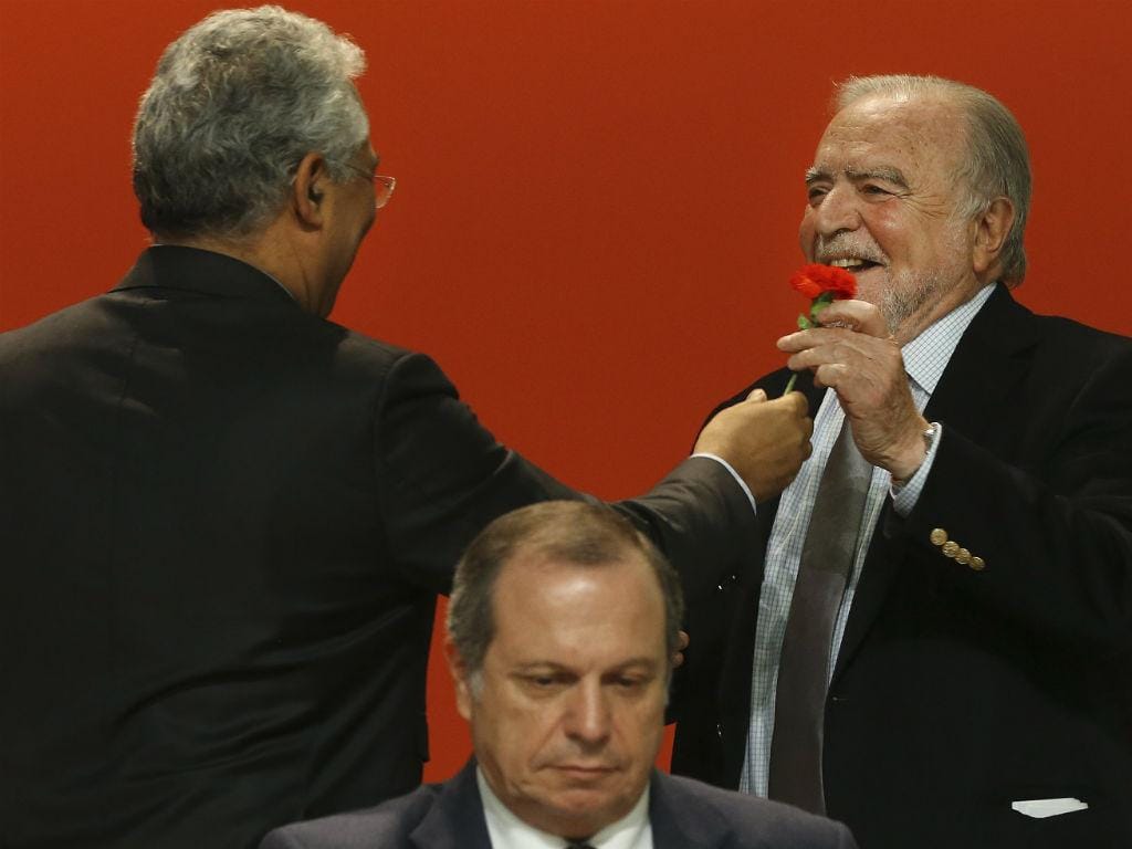 António Costa, Manuel Alegre e Carlos César no Congresso do PS (LUSA)