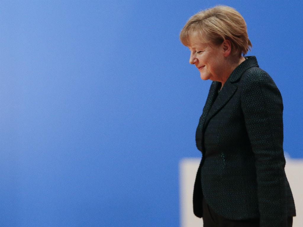 Angela Merkel reeleita no Congresso da CDU em Colónia, Alemanha (REUTERS/Kai Pfaffenbach) 