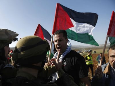 Palestina vai poder acusar Israel de crimes de guerra - TVI