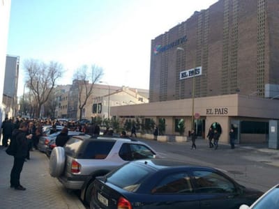 Pacote suspeito leva à evacuação da sede do «El País» - TVI