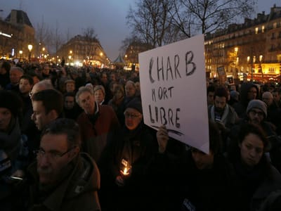 «Charlie Hebdo»: 700 mil manifestaram-se em França - TVI