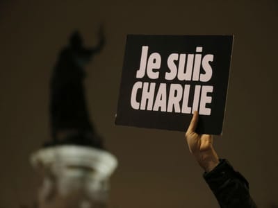 Atentado em Paris gera onda de manifestações - TVI