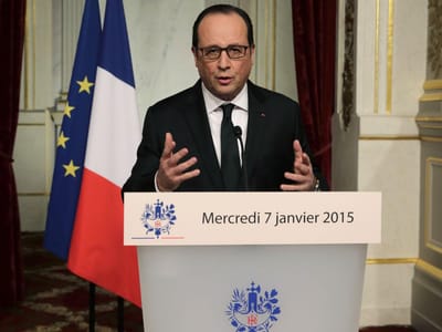 «A liberdade será sempre mais forte do que a barbárie», diz Hollande - TVI