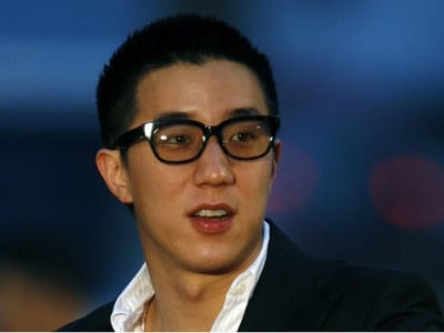 Filho de Jackie Chan condenado a seis meses de prisão - TVI