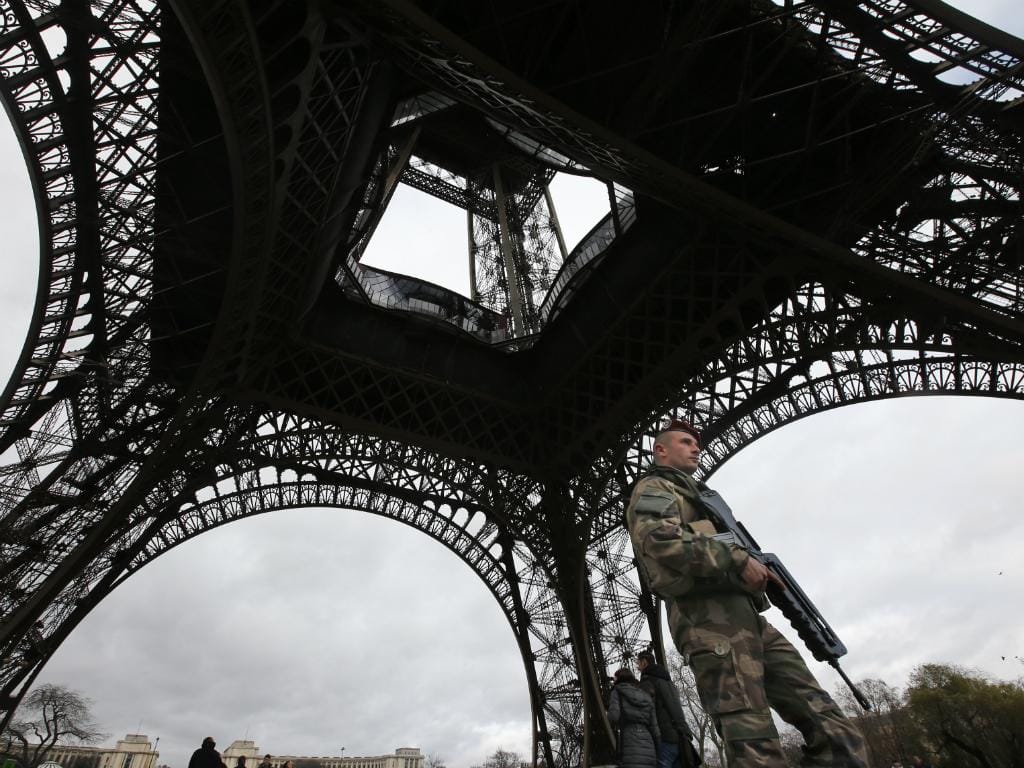 França reforça meios antiterroristas [Reuters]