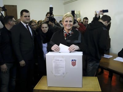 Grabar Kitarovic é a nova presidente da Croácia - TVI
