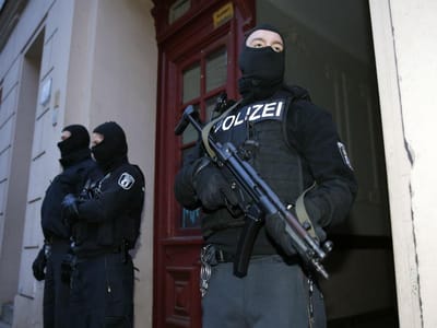 Detido líder de grupo extremista após mega operação em Berlim - TVI