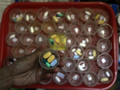 Medicamentos importados de Portugal com centro de distribuição em Luanda - TVI