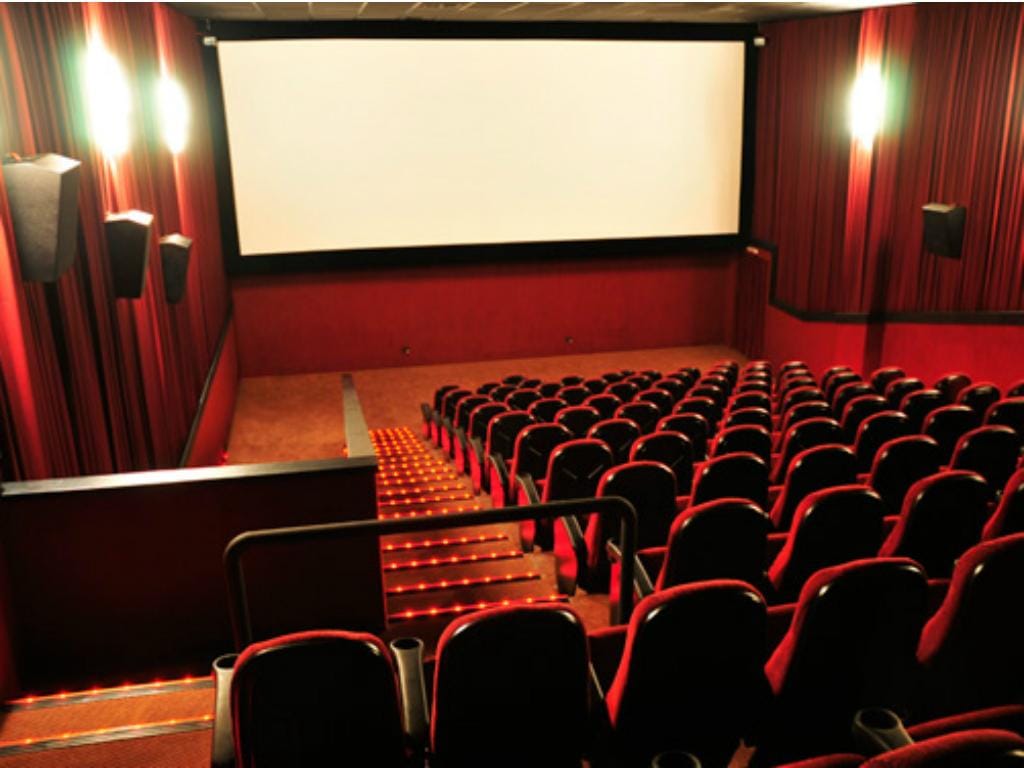 Sala de cinema (Reprodução)