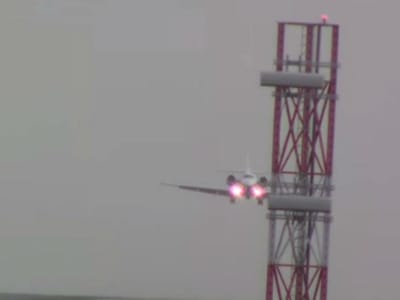 Aviões lutam contra o vento para aterrar no Reino Unido - TVI