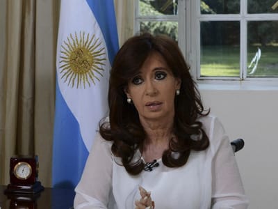 Kirchner dissolve serviços de informações após morte de procurador - TVI