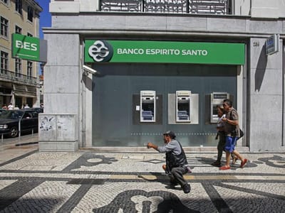 BES: Banco de Portugal prolonga mandato de Máximo dos Santos - TVI