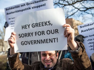 Alemães pedem desculpas aos gregos pelas decisões de Merkel - TVI