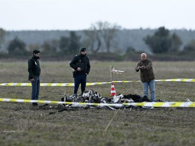 Dois mortos em queda de Aeronave na Azambuja - TVI